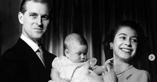 وبعد إعلان قصر بكنغهام في بريطانيا أن الأمير البالغ من العمر 95 عاما سيتخلى عن القيام بالمهام الرسمية اعتبارا من. ÙÙ‰ Ø¹ÙŠØ¯ Ù…ÙŠÙ„Ø§Ø¯Ù‡ Ø§Ù„Ù€ 99 ØµÙˆØ± Ù†Ø§Ø¯Ø±Ø© ÙÙ‰ Ø­ÙŠØ§Ø© Ø§Ù„Ø£Ù…ÙŠØ± ÙÙŠÙ„ÙŠØ¨ Ø²ÙˆØ¬ Ø§Ù„Ù…Ù„ÙƒØ© Ø¥Ø§Ù„ÙŠØ²Ø§Ø¨ÙŠØ« Ø§Ù„ÙŠÙˆÙ… Ø§Ù„Ø³Ø§Ø¨Ø¹