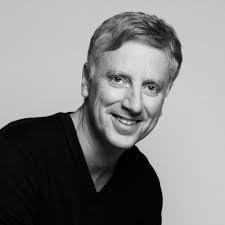 Anne Buff's Instagram, Twitter & Facebook