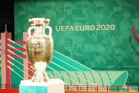 Problem with the server connection. Euro 2020 Official Ball Uniforia Dark Background Creative Commons Bilder