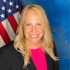 BLUF: If DoD offers you the opportunity to attend a course at the DoS  Foreign Service Institute, don't walk… RUN.