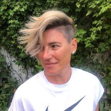 Sebastian de Jong at French Pharmacie