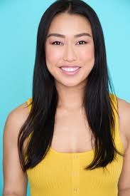 Heidi Li's Instagram, Twitter & Facebook