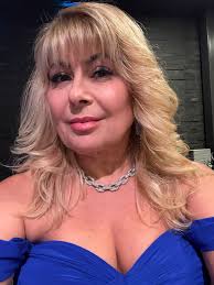 Seeking kind man in Toronto for relationship