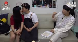 #콩깍지 #광대 #찡어젤리찡어젤리 개존맛탱 여러분들도 사먹어봐용그리는데 여자친구라서 너무 솔직하게 못그린 점 죄송합니다우리 기타분들. X5otreaj Jlvrm