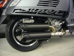 Epingle Par Oliverk Sur Vespa En 2020 Avec Images Carbone