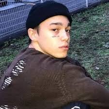 Fred McLaughlin in people