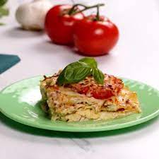 Savoury Tomato Chicken Lasagna Recipe By Tasty Recipe Holiday Appetizers Recipes Recipes Favorite Casserole Recipes