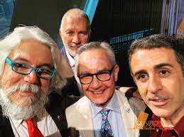 Tra gli altri, luciano garofano, alessandro meluzzi, massimo picozzi, carmelo abbate, grazia longo e sabrina scampini. Quarto Grado Che Dite Li Confermiamo Ma Certo Che Si Facebook