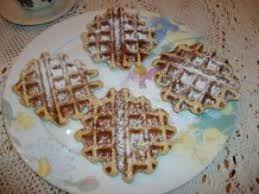 La gaufre liégeoise est cette gaufre épaisse que nombre d'entre vous apprécient depuis leur plus jeune âge. Un Tour De France Des Gaufres Guide Resto Paris