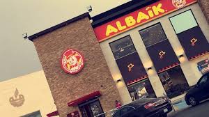 مطعم غنييييي جدا عن التعريف له اكثر من فرع في مكة وهنا بعض من فروعها في الأحياء التاليه الشوقية الغساله العزيزيه جبل عمر طريق مكة جدة السريع الخ ومعظم الأوقات يكون الازدحام