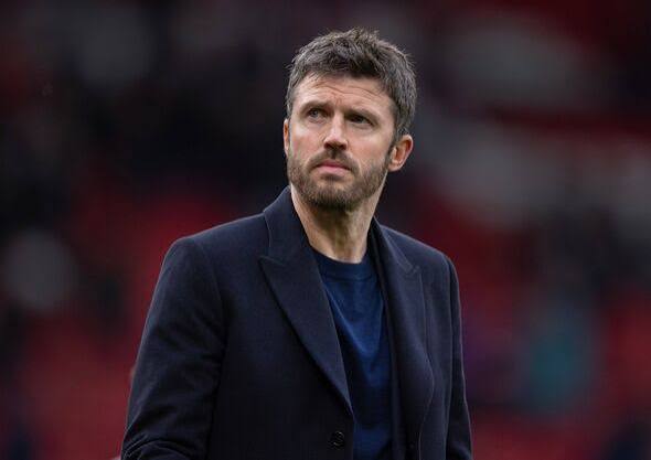 Carrick'ten Manchester United'a Transfer Uyarısı