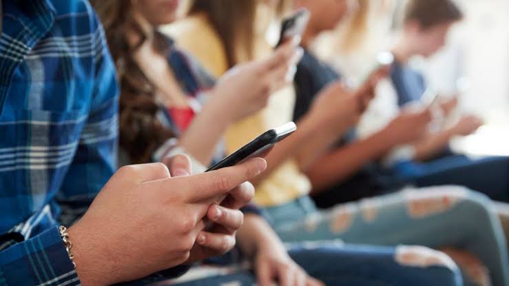 India steps up fight against digital addiction with stricter online safety  measures - India News | The Financial Express