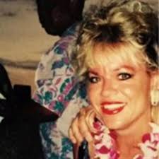 Christine Inge's Instagram, Twitter & Facebook