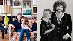 Messner, an interior designer and photographer, filed legal documents in los angeles county to according to the outlet, messner and the former fleetwood mac guitarist/singer tied the knot in 2000. Die Wahrheit Von Lindsey Buckinghams Frau Kristen Messner Prominente Ehepartner