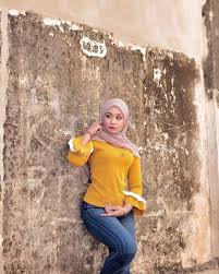 Sakit kepala ini dapat disebabkan oleh segala jenis arthritis dan. Pin On Girl Hijab