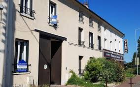 Val D Oise Ces Villes Qui Adoptent Le Permis De Louer Le Parisien