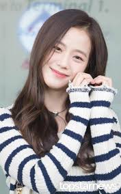 Jisoo Blackpink lên đường tham dự tuần lễ thời trang tại Paris