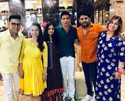 Comedian kapil sharma and his wife ginni chatrath welcomed their second child. Kapil Sharma And Wife Ginni Chatrath Attende Show Writer Vankush Arora Wife Riddhi Bhatt Baby Shower