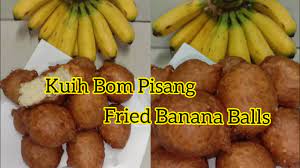 » kuih » isnin, 18 mei 2009 ok, xyah citer pjg la eh.layan la kuih bom pisang ni.memang lembut dan mudah nak buat.cuma lambat nak kena perap 2 jam tu jek.resepi dari chef norz yang terkenal itewww. Fried Banana Balls Bom Pisang Lembut Gebu Vazhaipalam Bonda Cekodok Pisang Kuih Bom Pisang Youtube