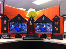 My Cubicle Workspace Built By My Clever Husband Office Halloween Decorations Office Halloween Themes Halloween Cubicle