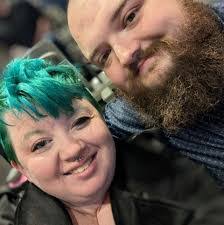 Debra Harter's Instagram, Twitter & Facebook