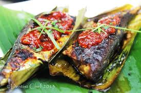 Mau membuat ikan bakar tidak harus mempunyai alat panggang khusus, cukup sediakan wajan teflon. Resep Ikan Panggang Jepang Dentist Chef