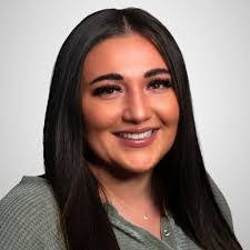 Kris Mckinley's Instagram, Twitter & Facebook