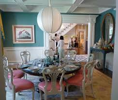 Red dining chair designs incorporate a variety of details and materials. 20 Colors That Jive Well With Red Rooms