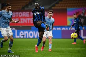 Ambos clubes necesitan sumar una victoria, de modo que los jugadores saldrán a darlo todo para llevarse el triunfo. Inter Milan 3 1 Lazio Romelu Lukaku Scores Brace And Lautaro Martinez Is Also On Target Aproko Room