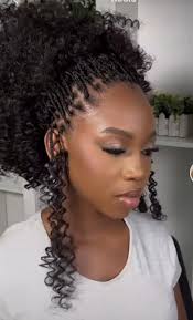 Looking for a hairdresser who can do this hairstyle ne ceres tomorrow in  town send location, contacts and pics in comments.