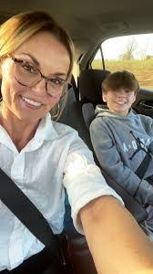 Michelle Cruse's Instagram, Twitter & Facebook