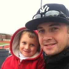 Bobby Dodge's Instagram, Twitter & Facebook