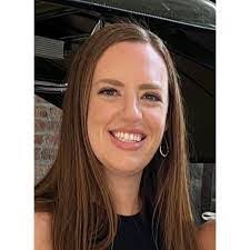 Frieda Howell's Instagram, Twitter & Facebook