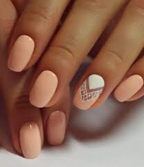 Vous avez des ongles cassants et mous? Idees Ongle En Gel Ete 2020 Ongle En Gel