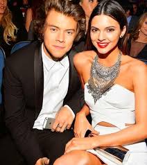 Moda dünyasının prensesi kendall jenner ve one direction'ın yıldızı harry styles, 2013 kasım ayında tanışmış, bu tanışmanın hemen ardından 2014 şubat'ına kadar kısa süreli bir ilişki yaşamışlardı. Harry Styles And Kendall Jenner 2020