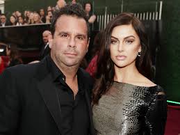 • pastor kent christmas of regeneration nashville in nashville, tennessee, took a new year's eve christmas says he received this word in a time of prayer with the lord, who gave him the bulk of the. Who Is Lala Kent S Vpr Man Inside Life With Fiance