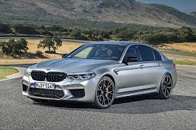 If there was one criticism, though, it'd be with its evolutionary design. Bmw M5 F90 2017 Test Infos Und Bilder Bilder Autobild De