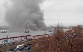 Картинки по запросу харьков пожар Harkov Okutalo Dymom Iz Za Silnogo Pozhara Korrespondent Net