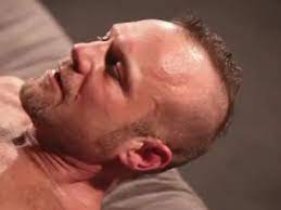 2008 softbank commercial (short) man on holiday. Chad Brock Fingers Clay Towers Uporn Icu