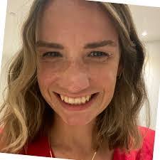 Cara Purvis's Instagram, Twitter & Facebook