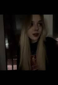 Lenna Vivas Parking Sosie