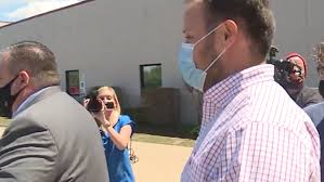 Jim bob is a licensed realtor and owns several commercial. Joshua Duggar Released From Jail Ahead Of Child Porn Trial Katv