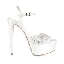 Scegli tra tacchi alti e bellissime scarpe per allenamenti, dipendentemente dai tuoi bisogni, se sei una scarpe da sposa 2021 a punta aperta sandali con piattaforma scarpe a tacchi alti da donna scarpe da sposa in satin con strass cinturino alla caviglia. Scarpe Da Sposa Loriblu Collezione 2018 Foto Shoes Stylosophy