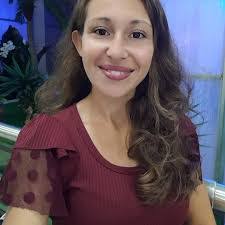 Jonna Gomes's Instagram, Twitter & Facebook