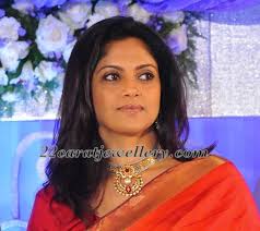 Nadiya Diamond Gold Classy Choker