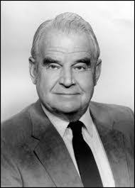 Dewey Allen's Instagram, Twitter & Facebook