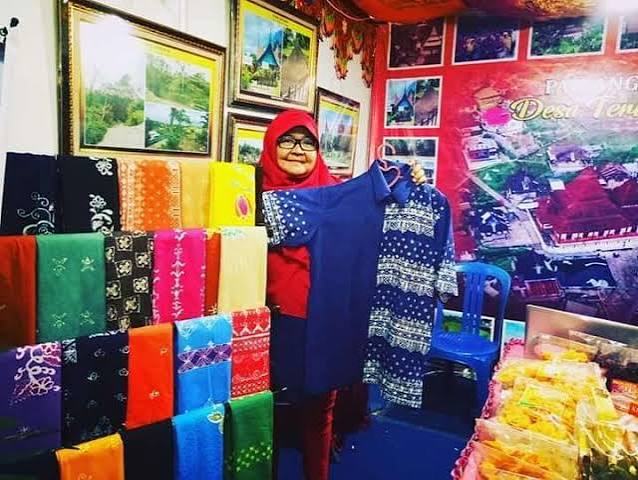 Biji Kopi dan Ampas Kopi Pariangan