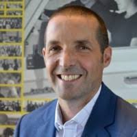 Damien Shaw's Instagram, Twitter & Facebook