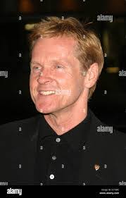 Francis Sadler's Instagram, Twitter & Facebook