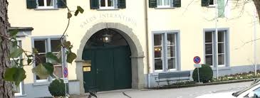 Sie ist eine aktiengesellschaft und in der branche «betreiben von krankenhäusern» tätig. Klinik Schloss Mammern Mammern Pmo Keller
